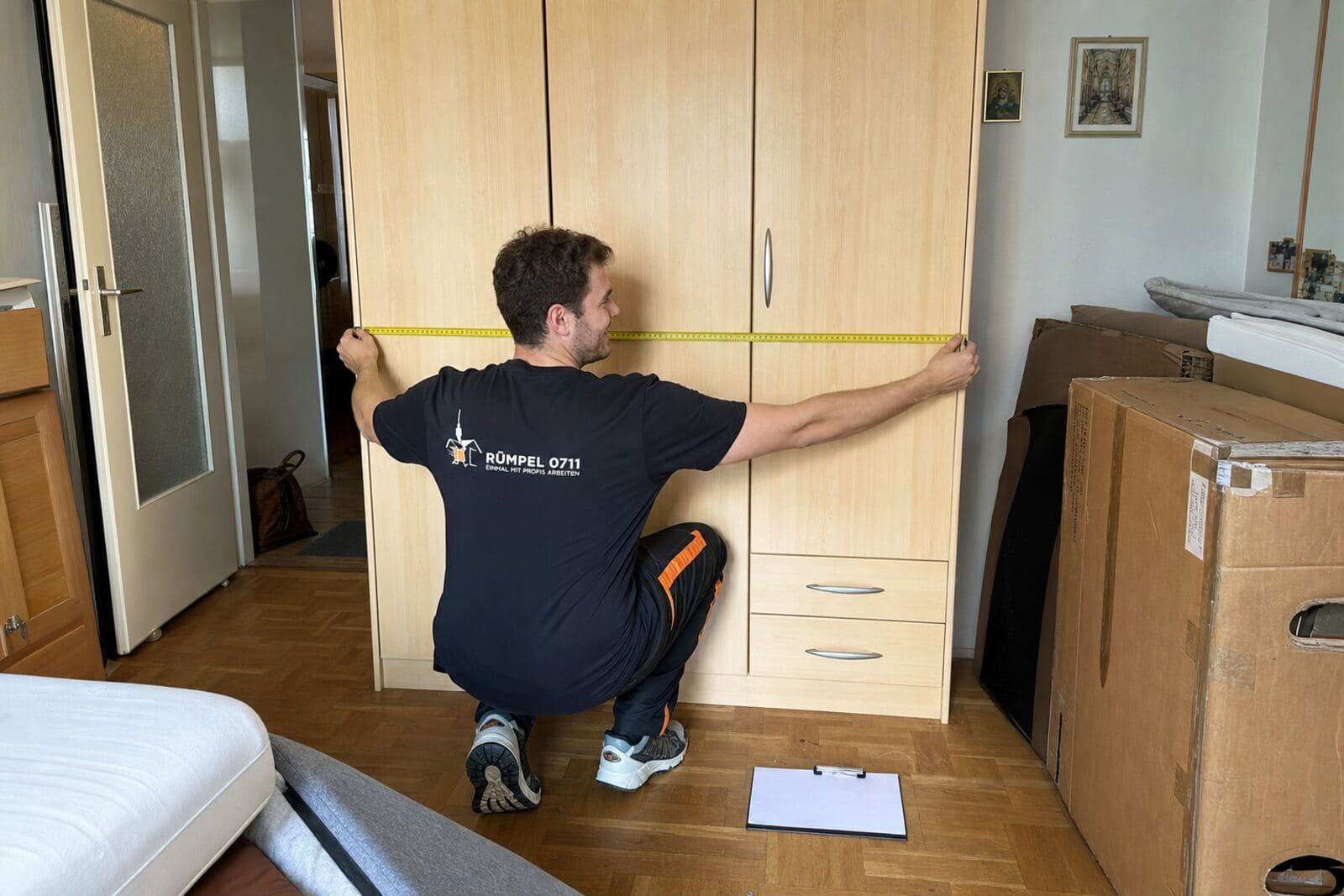 Welche Faktoren bestimmen die Entrümpelungskosten?